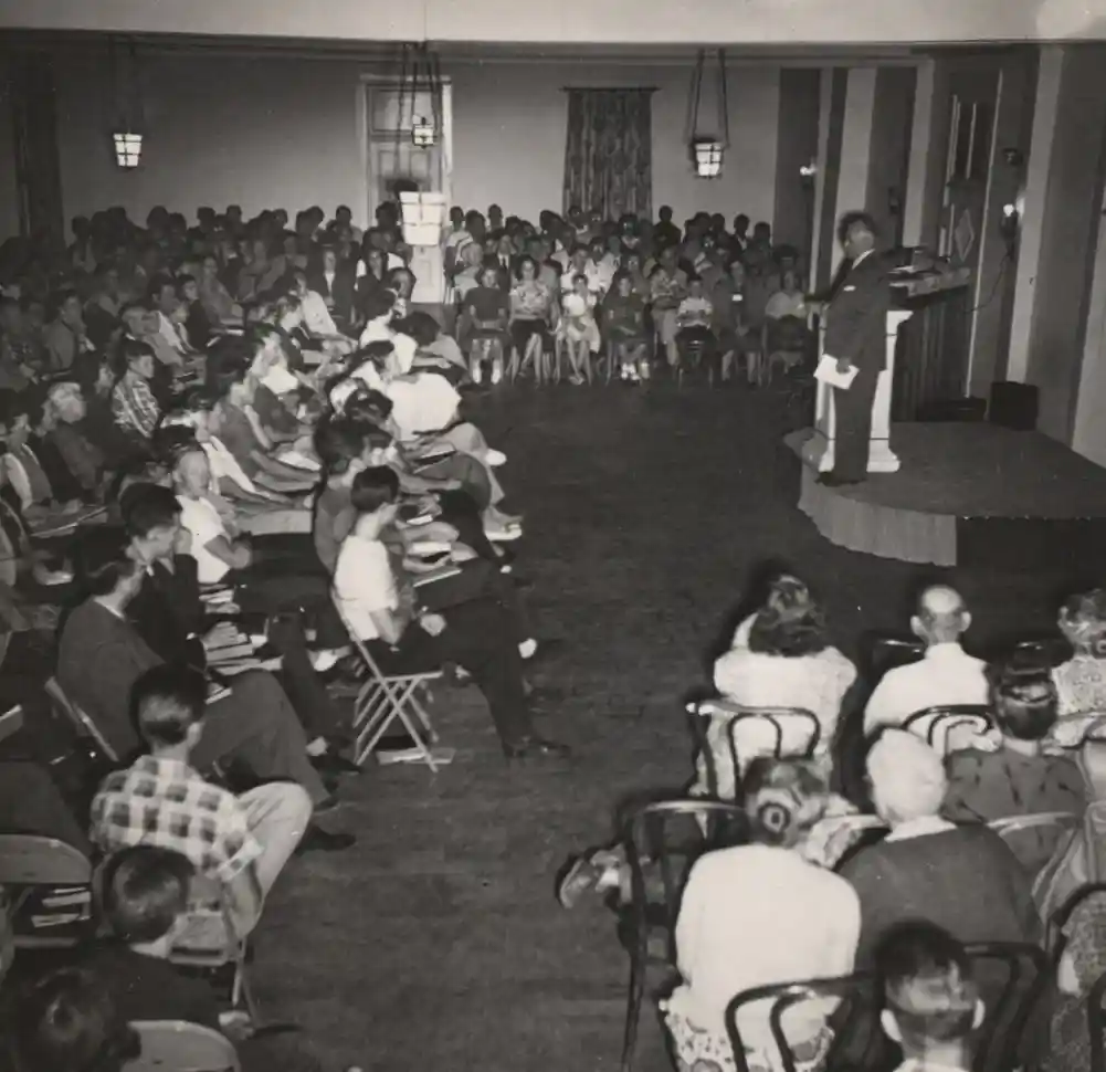 HWA FOT2(possibly 1952 in Seigler Springs)